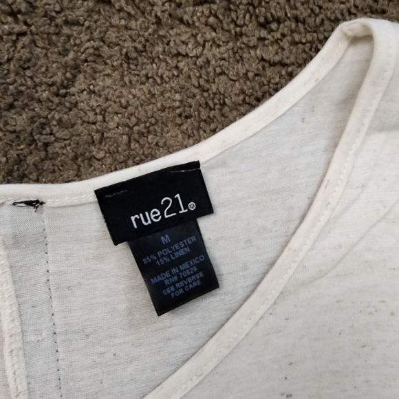 Ivory/Black Hamsa Eye Tunic Top, Women's M - Picture 4 of 11